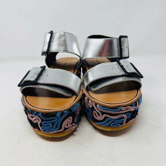 John David Silver Platform Sandals 38 Chunky Embroidered Sole Festival Shoe - Picture 5 of 12